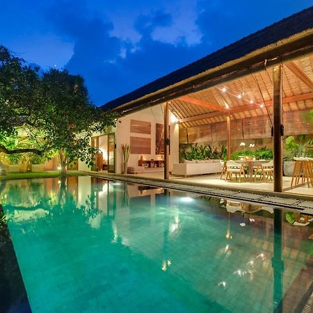 Villa Andalas Семиняк Екстериор снимка