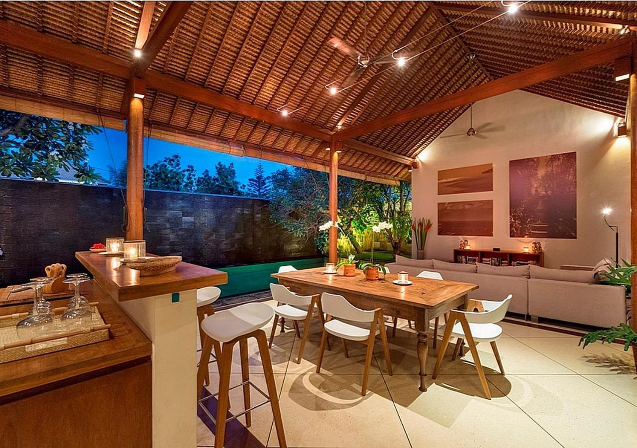 Villa Andalas Семиняк Екстериор снимка